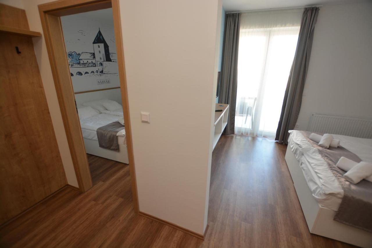 Bíbor Apartman Sárvár Exteriér fotografie